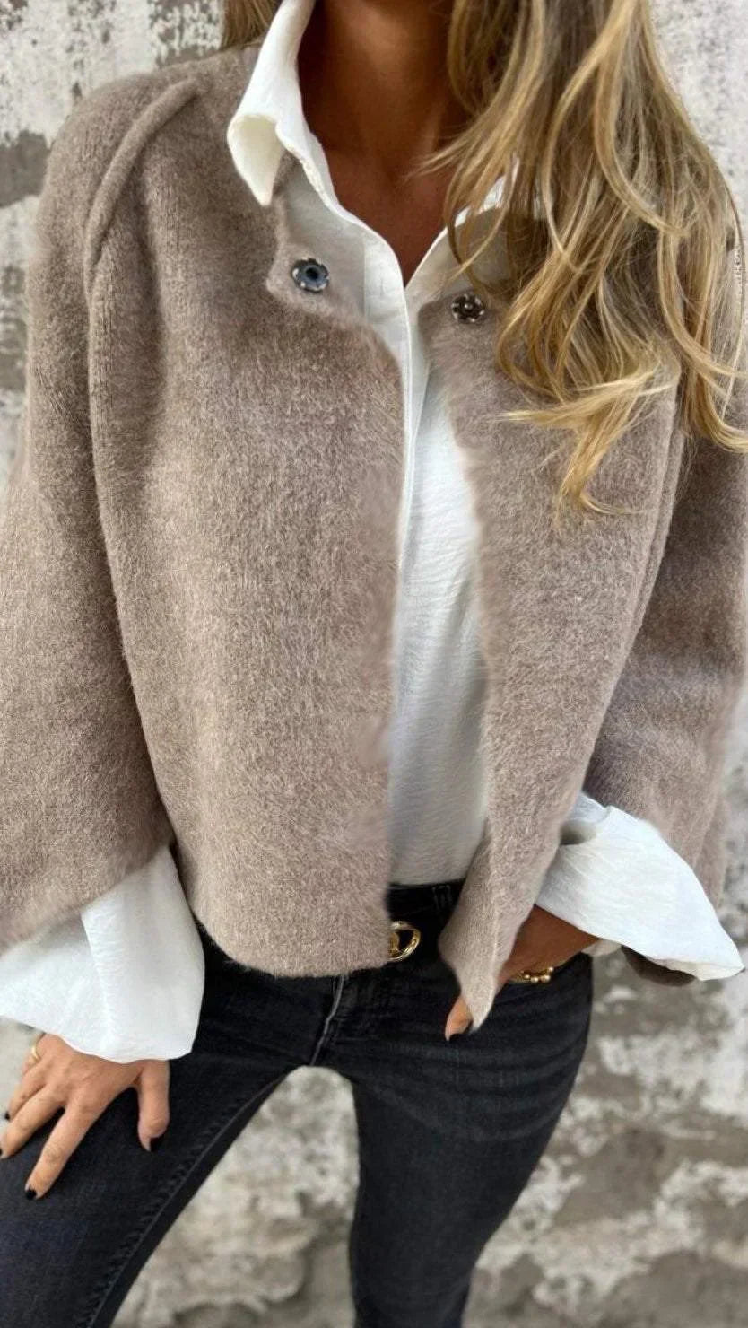 Celine – Wolcardigan met ronde hals en lange mouwen