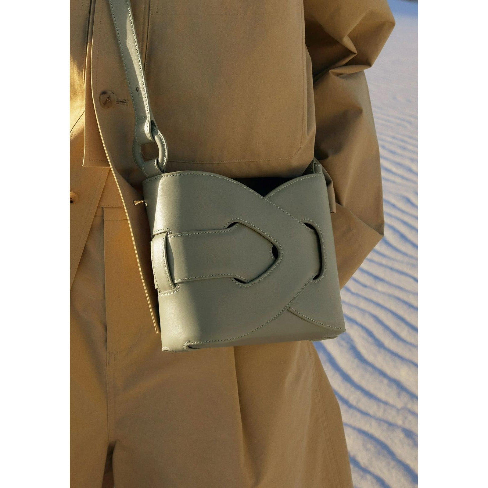 De Isabella Crossbody