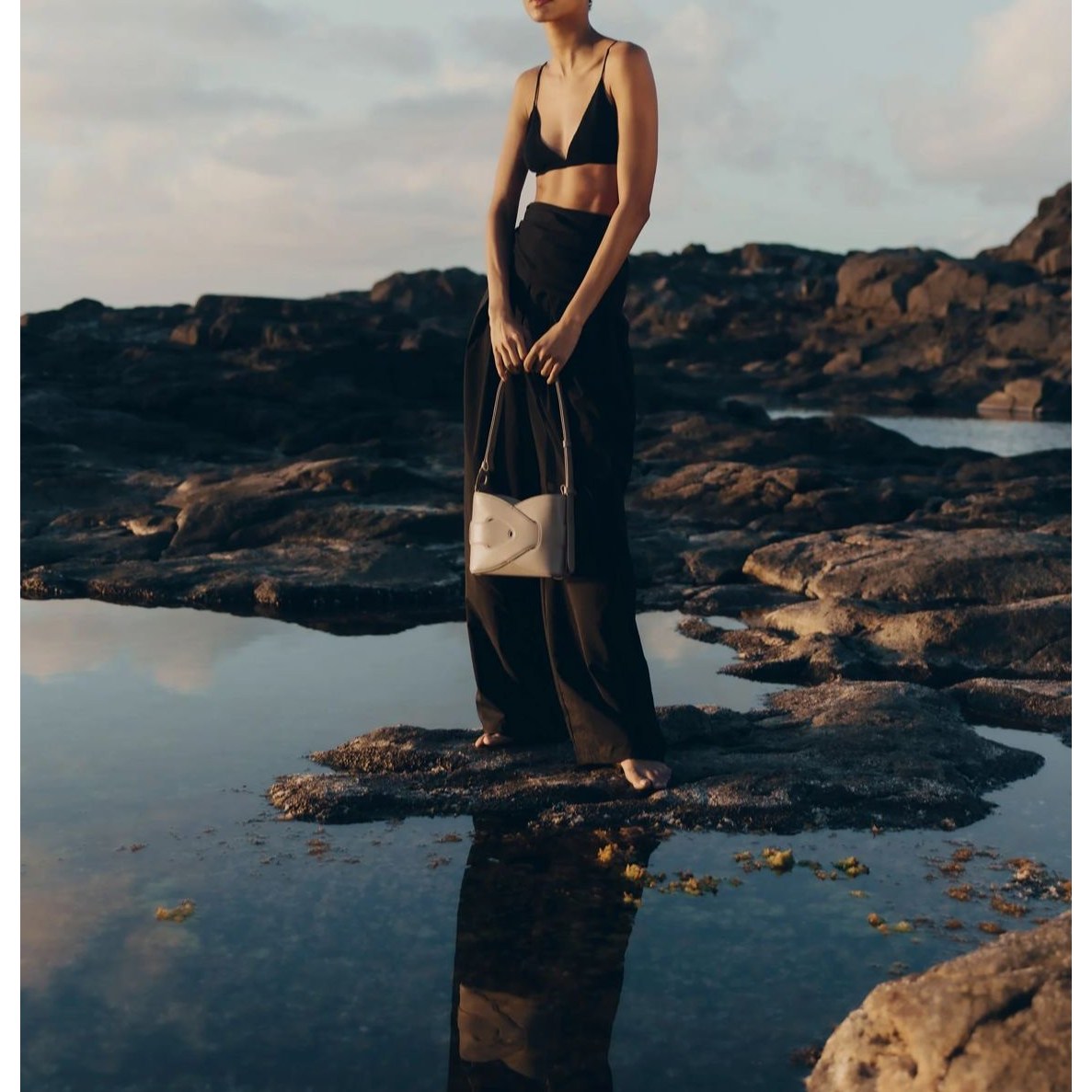 De Isabella Crossbody
