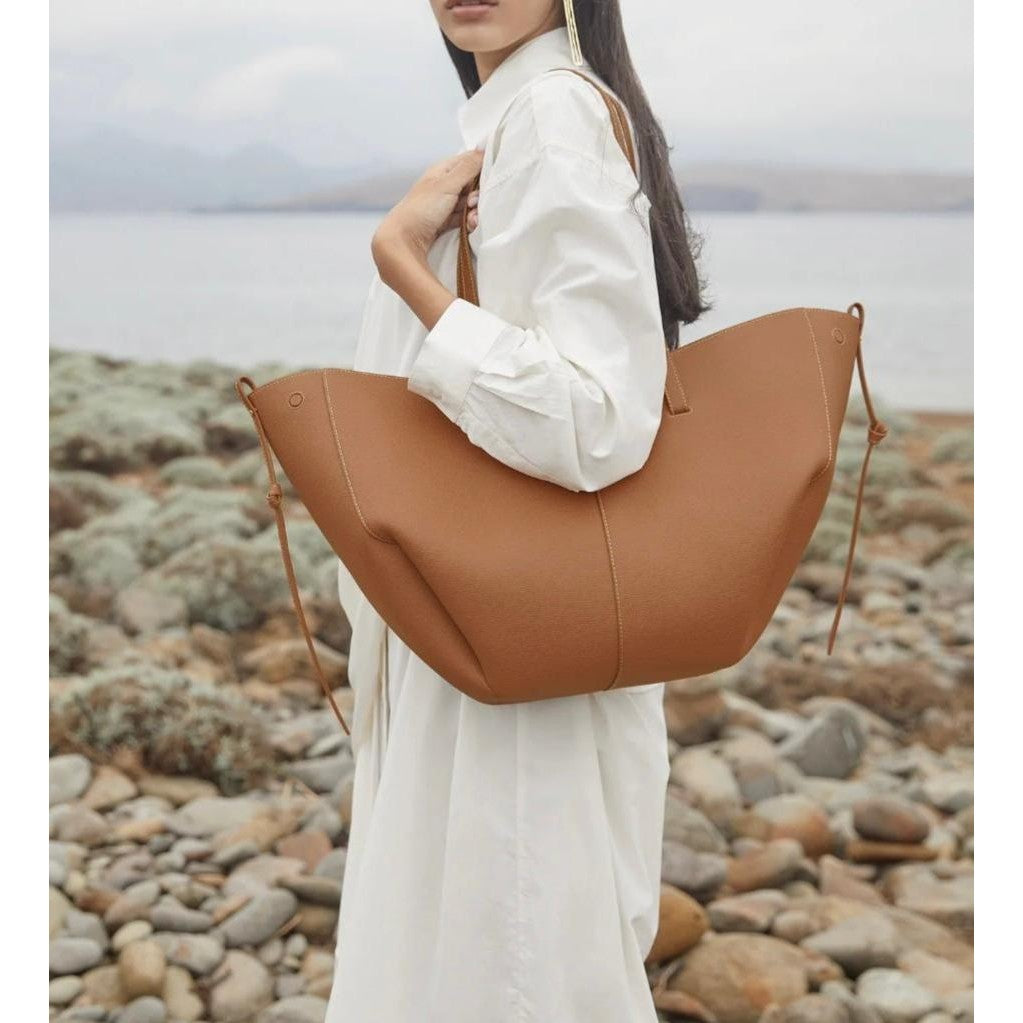 De Celeste Tote